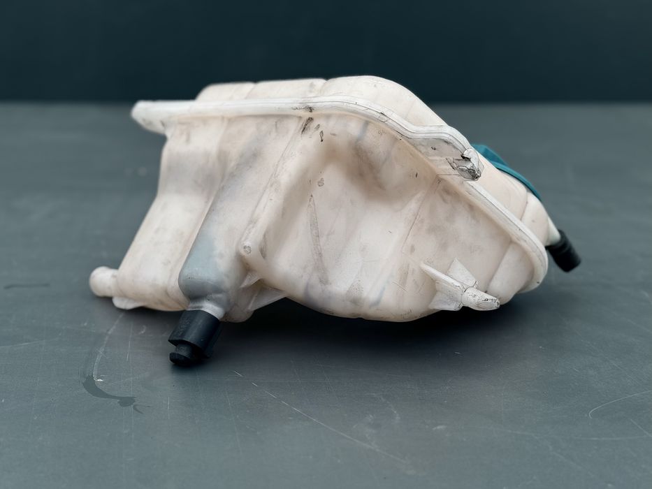 Розширювальний бачок Ауді А6 С6 тосолу Audi A6 C6 розшерительний