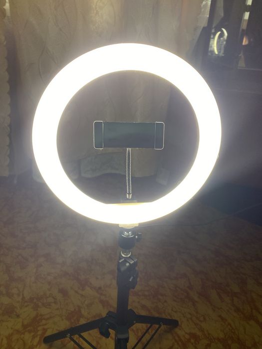 Кольцевая лампа Ring Light для фото и видео со штативом