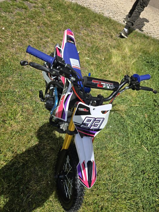Mini motocross gasolina de cilindrada 110 vários cores disponíveis novo