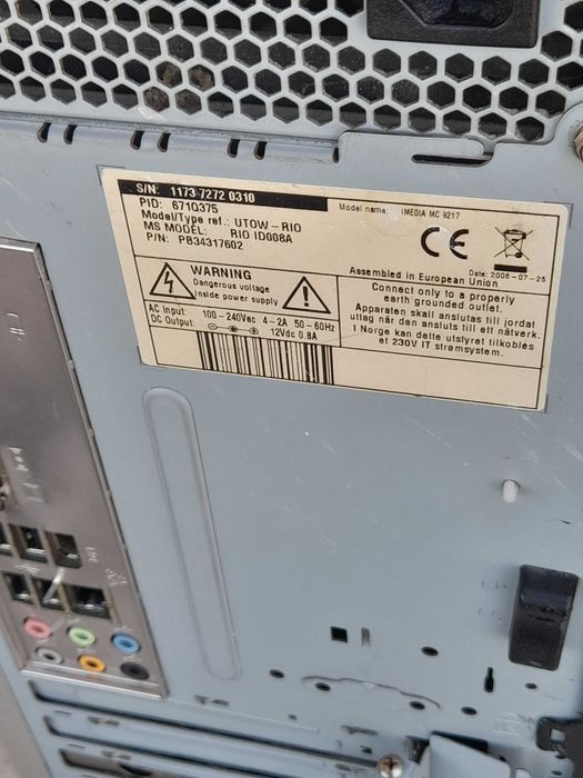 computador Packard Bell com placa de tv muito bom.