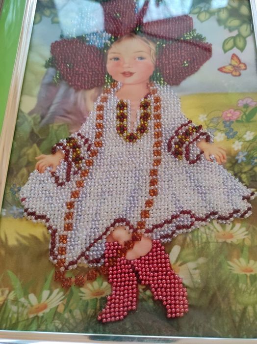 Картина вишита бісером в рамці