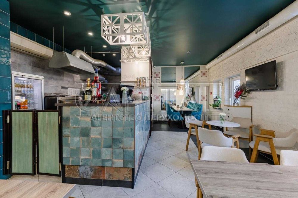 Продаж / Ресторан / 50 м2 / Софіївська Борщагівка / вул. Волошкова 1