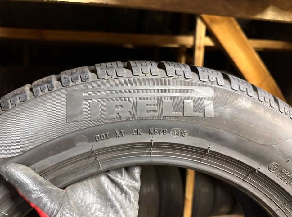 Шини зима нові 205/65R17 PIRELLI SOTTOZERO WINTER 210 2шт 8,5+мм