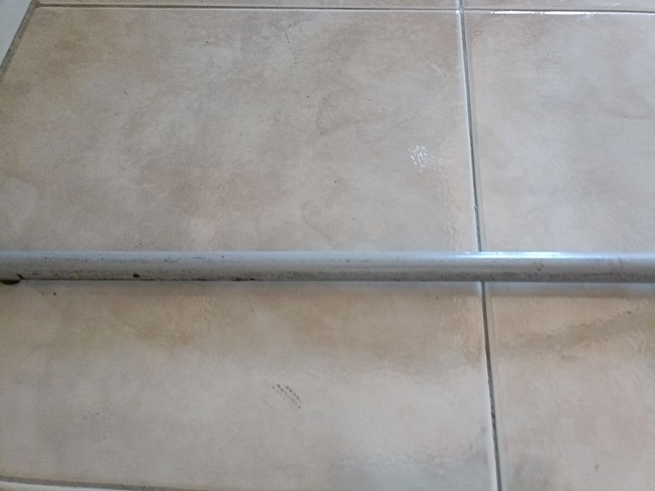 4 Cadeiras brancas  IKEA