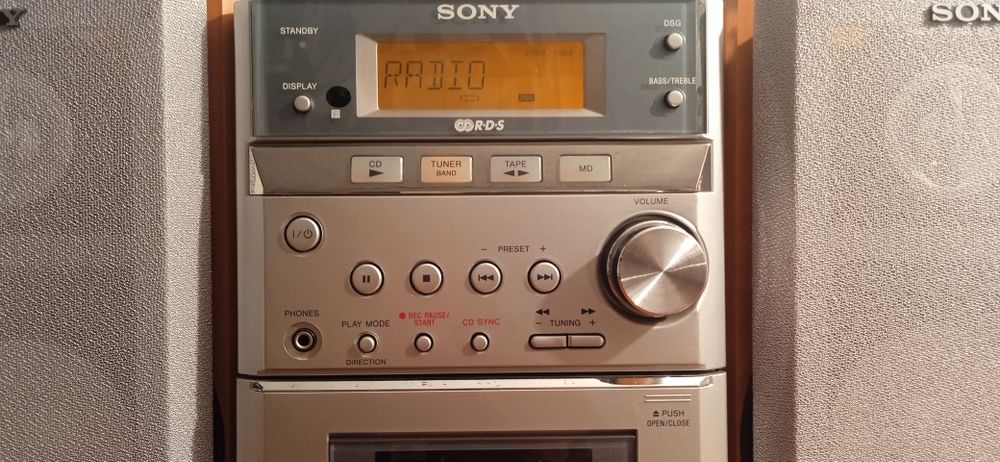 Wieża SONY  - sprawna