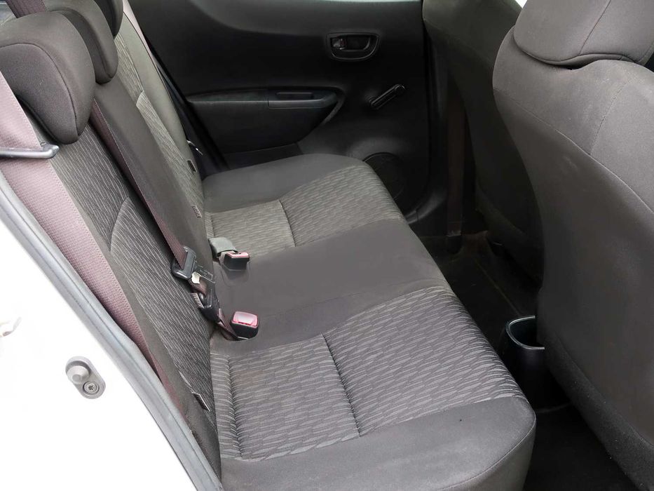 Toyota Yaris 1.0VVTI 70 Active, 5 p, 2014, nacional