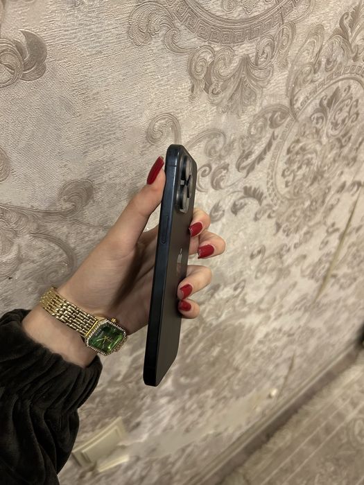 Айфон 15 про мах