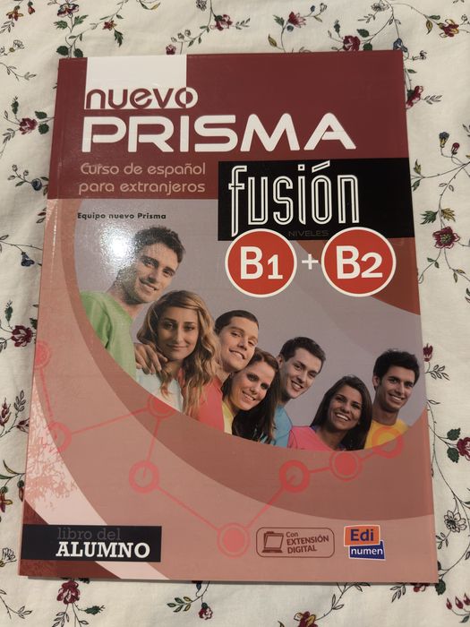 Poderęcznik nuevo Prisma B1+B2