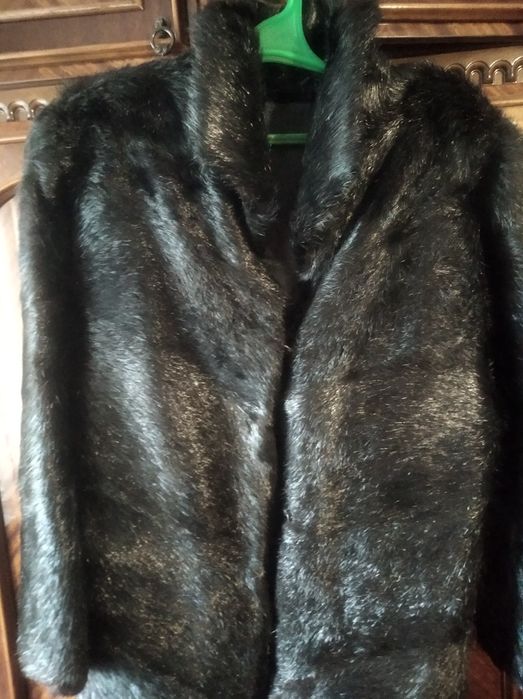 Шуба нутрия натуральная черная