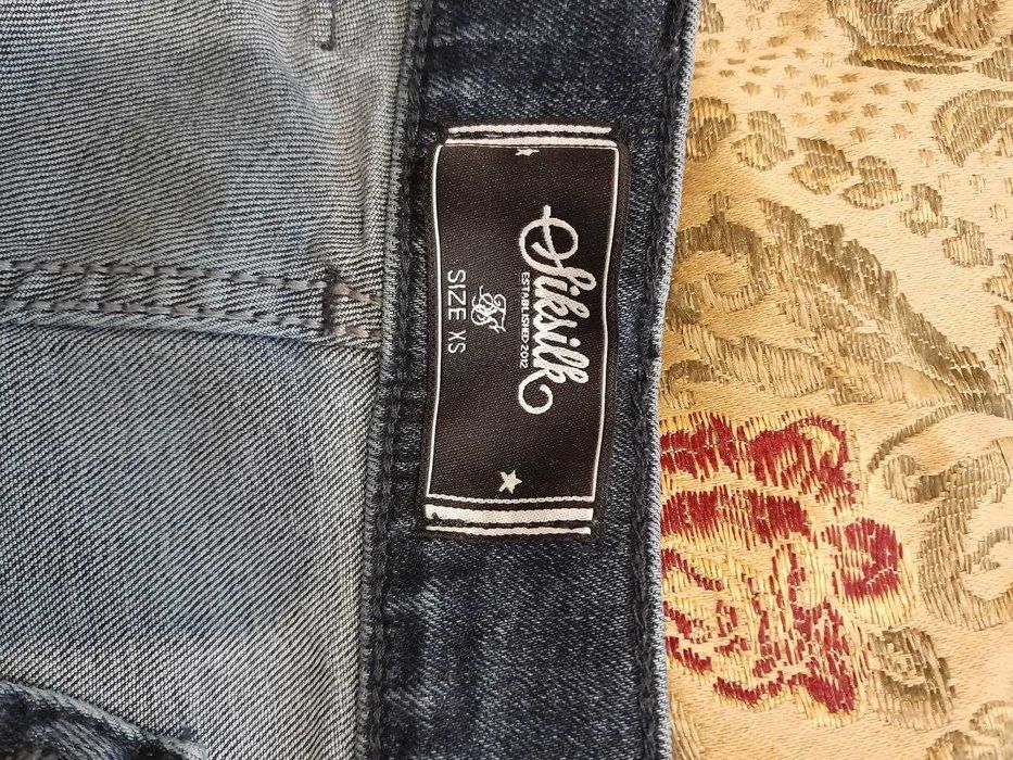 Нові джинси Bershka, 36 р-р, джинси Lee 33 р-р,  Liksilk, р-р XS/10/