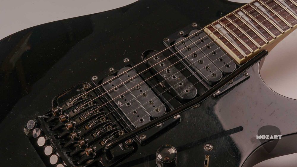 Ibanez RG370DX-BK 2008 – Black – HSH – Edge III