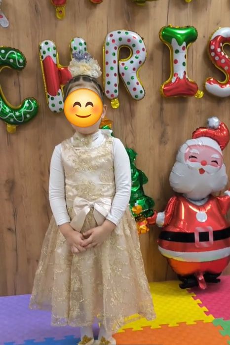 Святкова пишна сукня