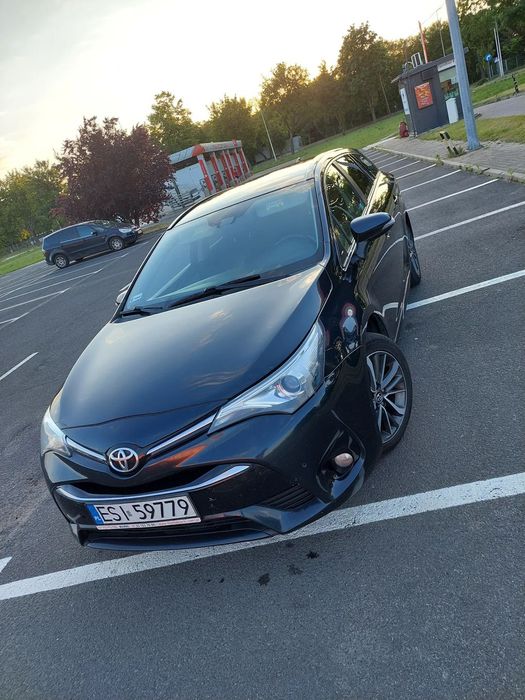 Toyota Avensis Toyota Avensis Kombi benzyna + LPG