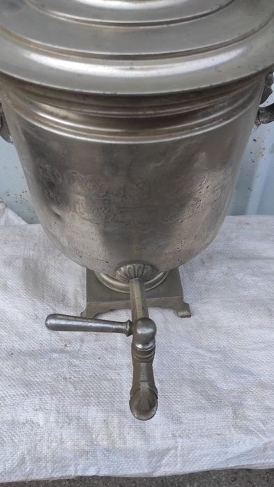 Самовар на дровах  братьев Баташовых