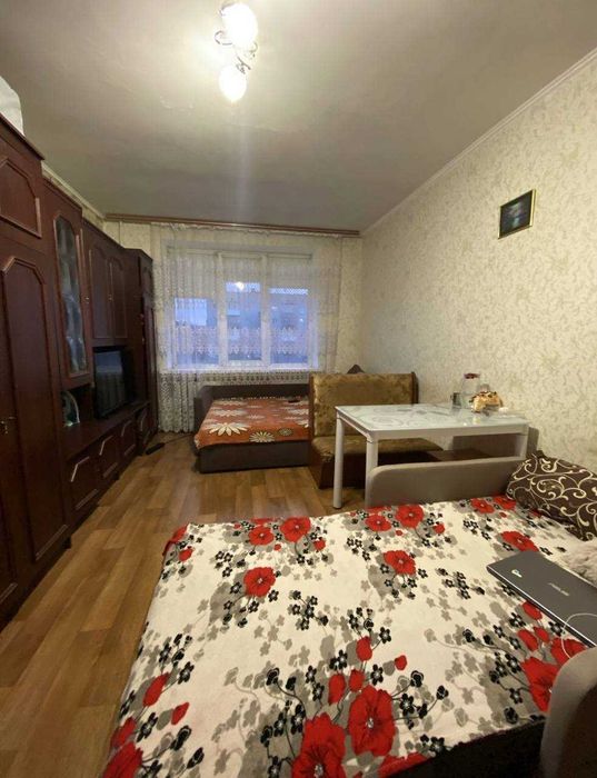 Кімната в гуртожитку на Східній