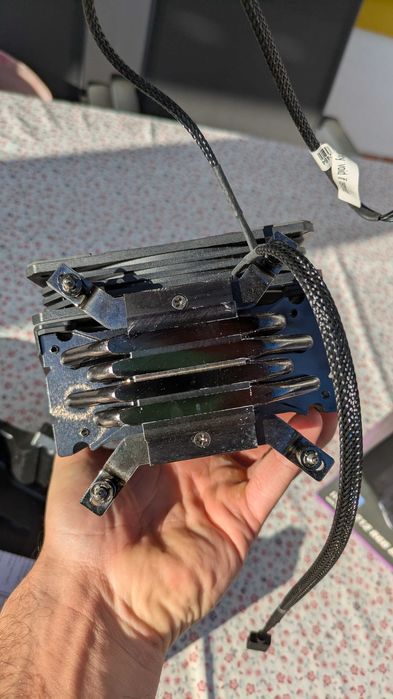 Hyper 212 RGB Black Edition64751414446081123