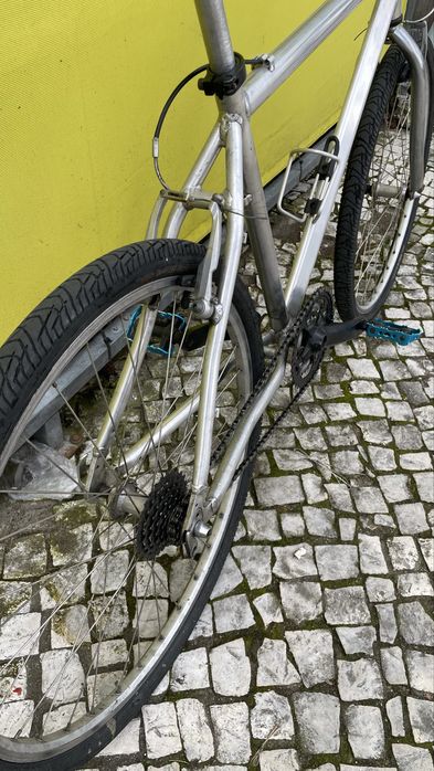 Bicicleta de aluminio