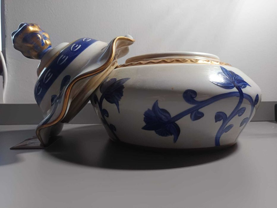 Pote em Porcelana Portuguesa R. Moreira – Prestigeo – Pintado à Mão