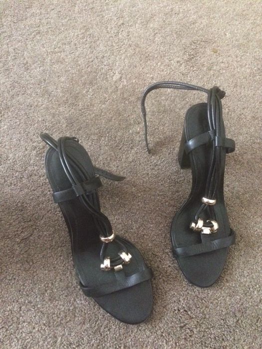 Sandálias massimo dutti