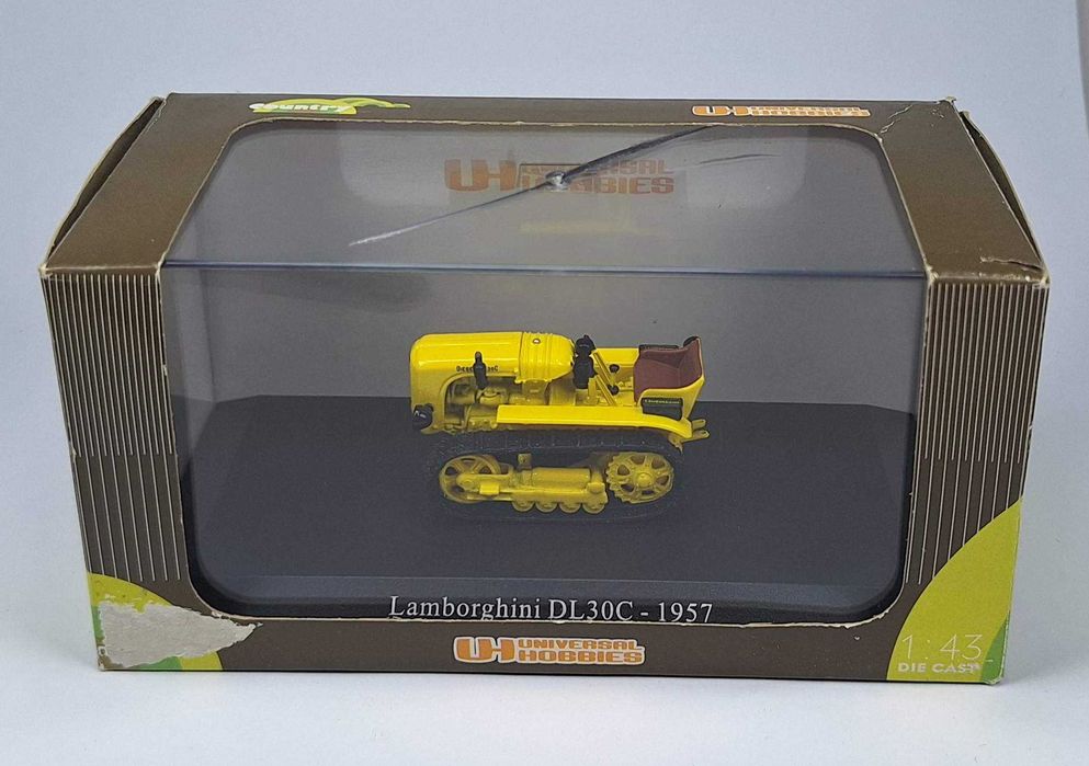 UNIVERSAL HOBBIES - LAMBORGHINI DL30C 1957, Made in China, skala 1:43