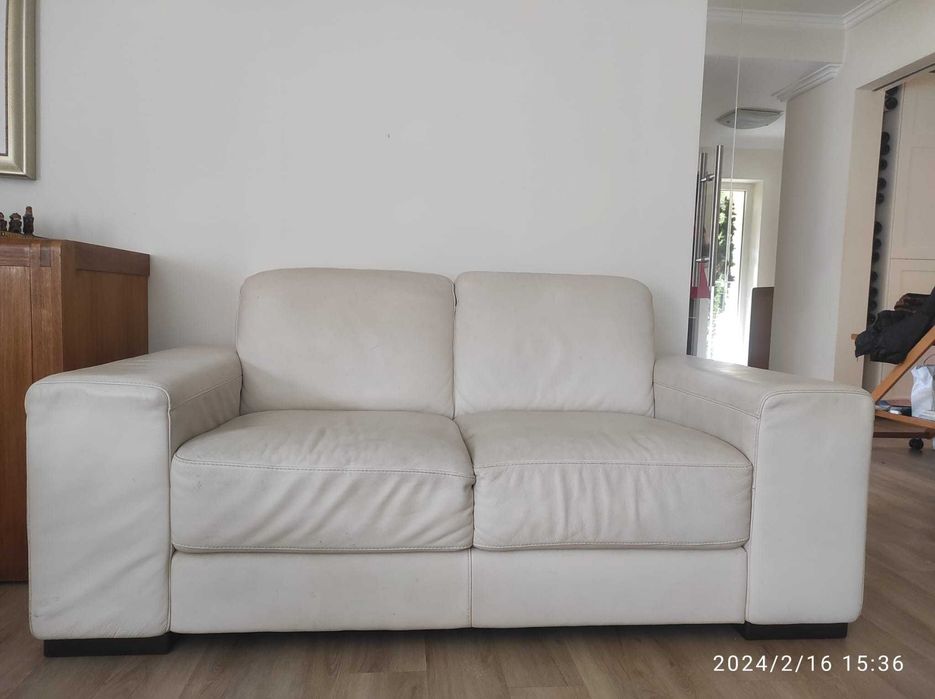 2 Sofás Italiano (Divani & Divani) de pele