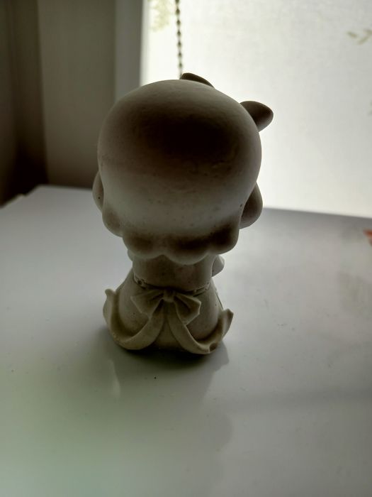 Figurka gipsowa z gipsu