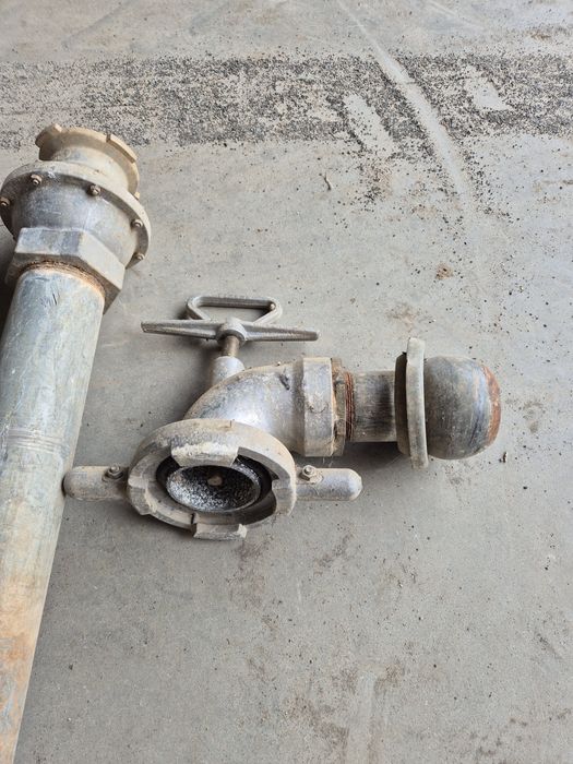 Peças para condutas subterrâneas mais chave