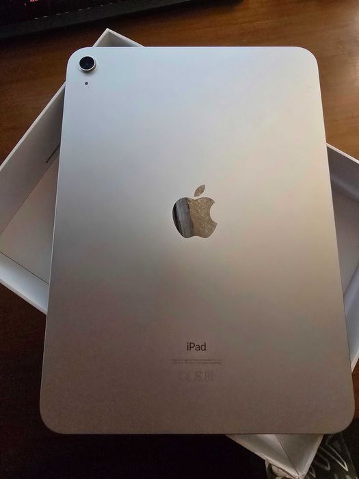 Apple iPad 10.ª Geração — 64GB Wi-Fi — Prateado