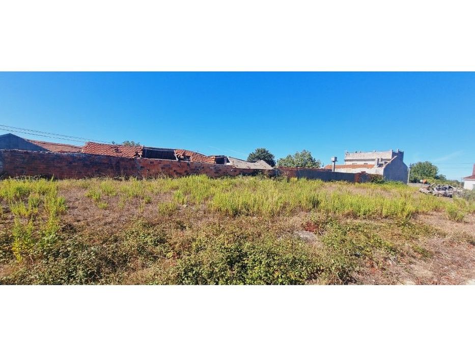 Terreno a Venda com boa exposição solar com projeto em aprovação!