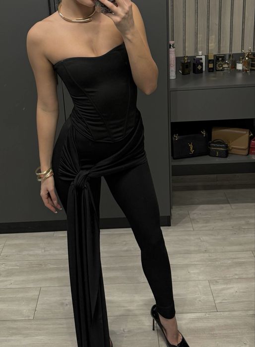 Лосини зі шлейфом