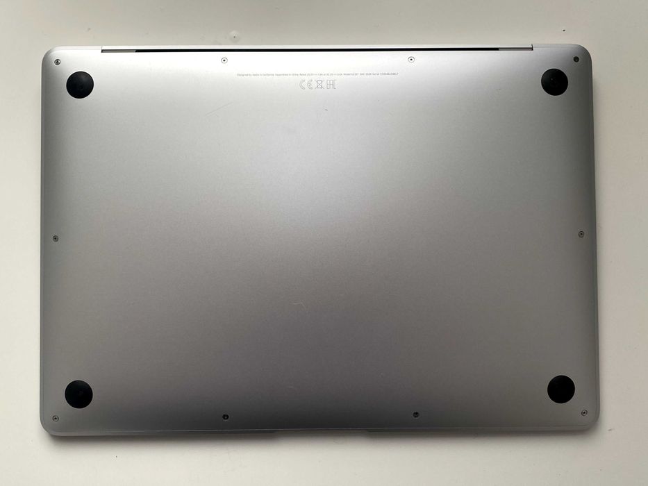 Macbook Air M1 13,3" 8/256 Silver