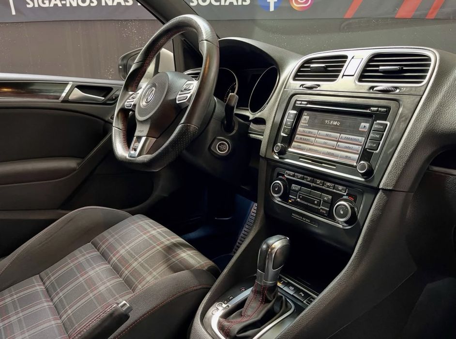 VW Golf VI 2.0 TSI 211CV CX DSG