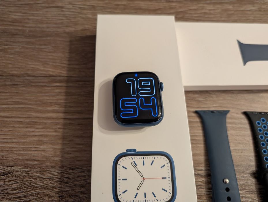 Apple Watch 7 - 45mm - Azul