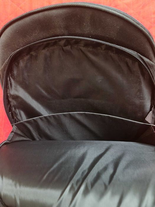 Mochila preta para portátil