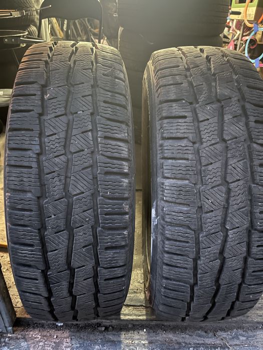 Michelin Agilis Alpin 215/60 r17c
