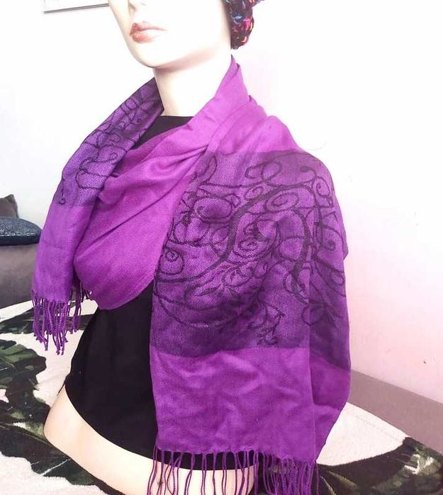 Okazja! Piękny Fioletowy elegancki szalik