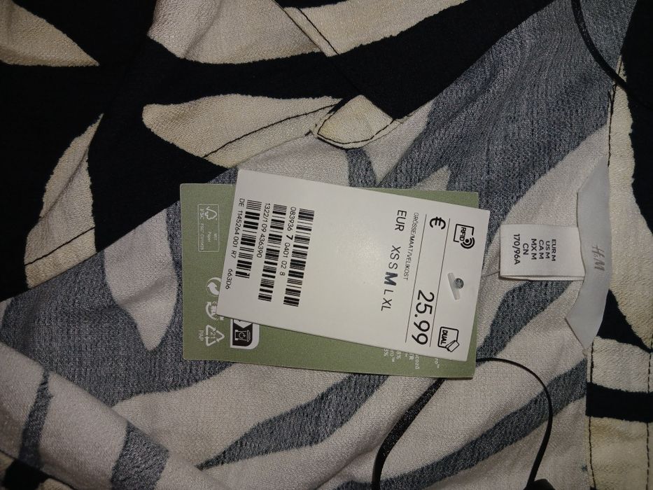 Платье на запах H&M новое р.М