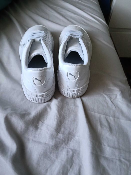 Nowe białe buty Puma