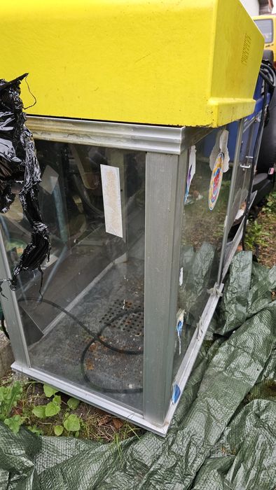 2 maszyny do popcornu