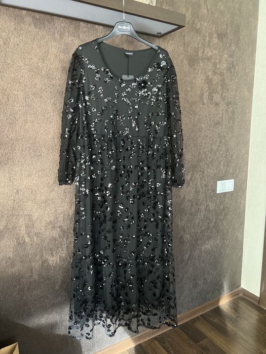 Шикарна сукня!!!