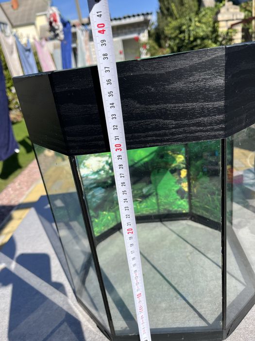 Продам б/у акваріум