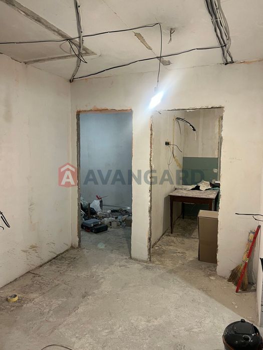 Берестейський,3кімнатна