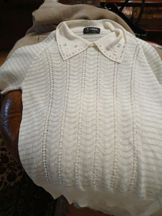 Blusa de manga curta em malha muito fina