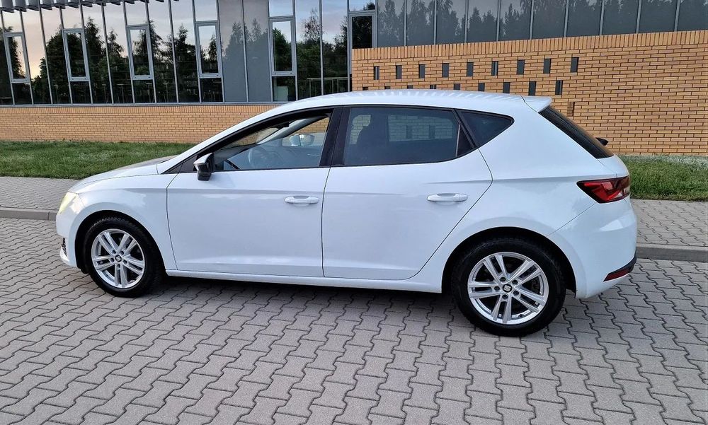 Seat Leon FR 1.4 TSI 125 KM Kamera Skóra Full Led Salon PL