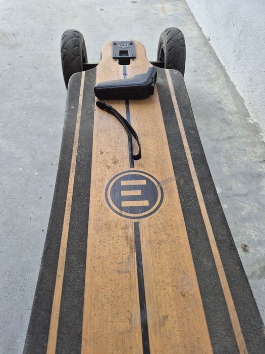 Skate Eléctrico Evolve GTR Bamboo