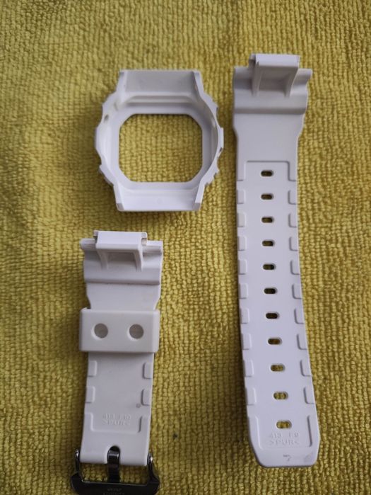 Paski i bezel Casio DW-56