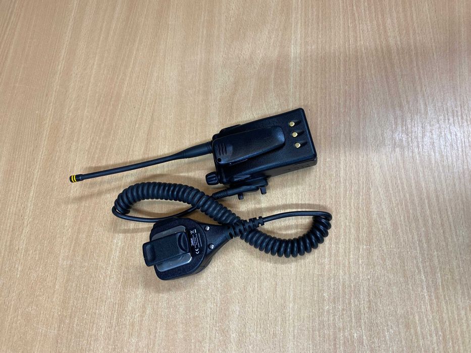 Profesjonalny radiotelefon Zodiac Proline+ 400 UHF + Gruszka