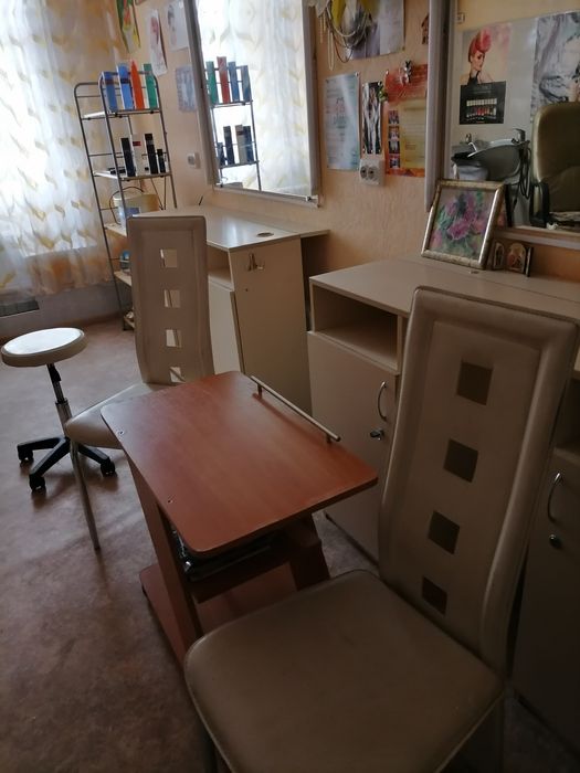 Харьков. Б/у мебель для салона