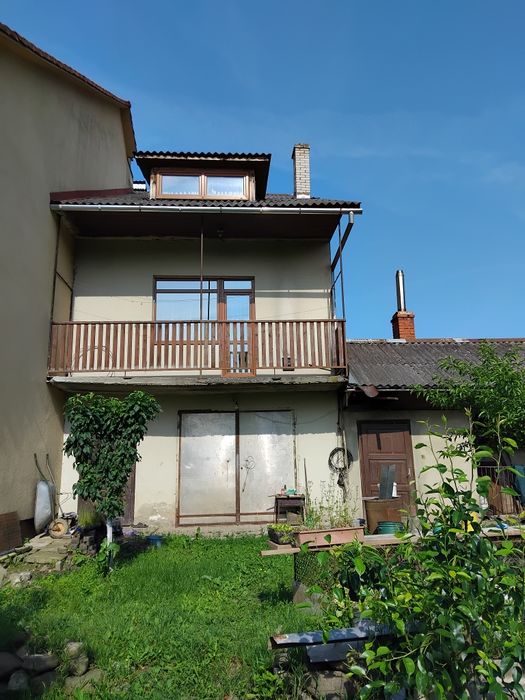 Продаємо будинок майже у центрі м. Свалява Закарпатської області