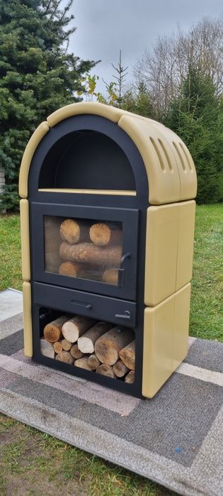 Kominek , Kominek wolnostojacy  bezowym , koza ,piecyk